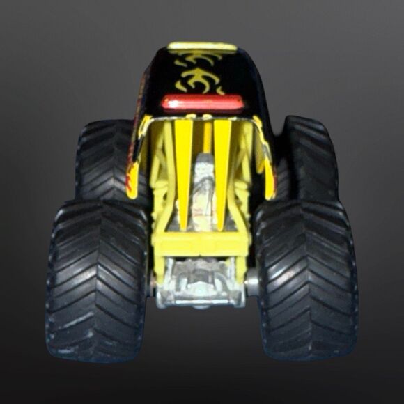 Hot Wheels Monster Jam Diecast Metal Base Nitro Machine Monster Truck 1:64 A26 - Picture 7 of 10